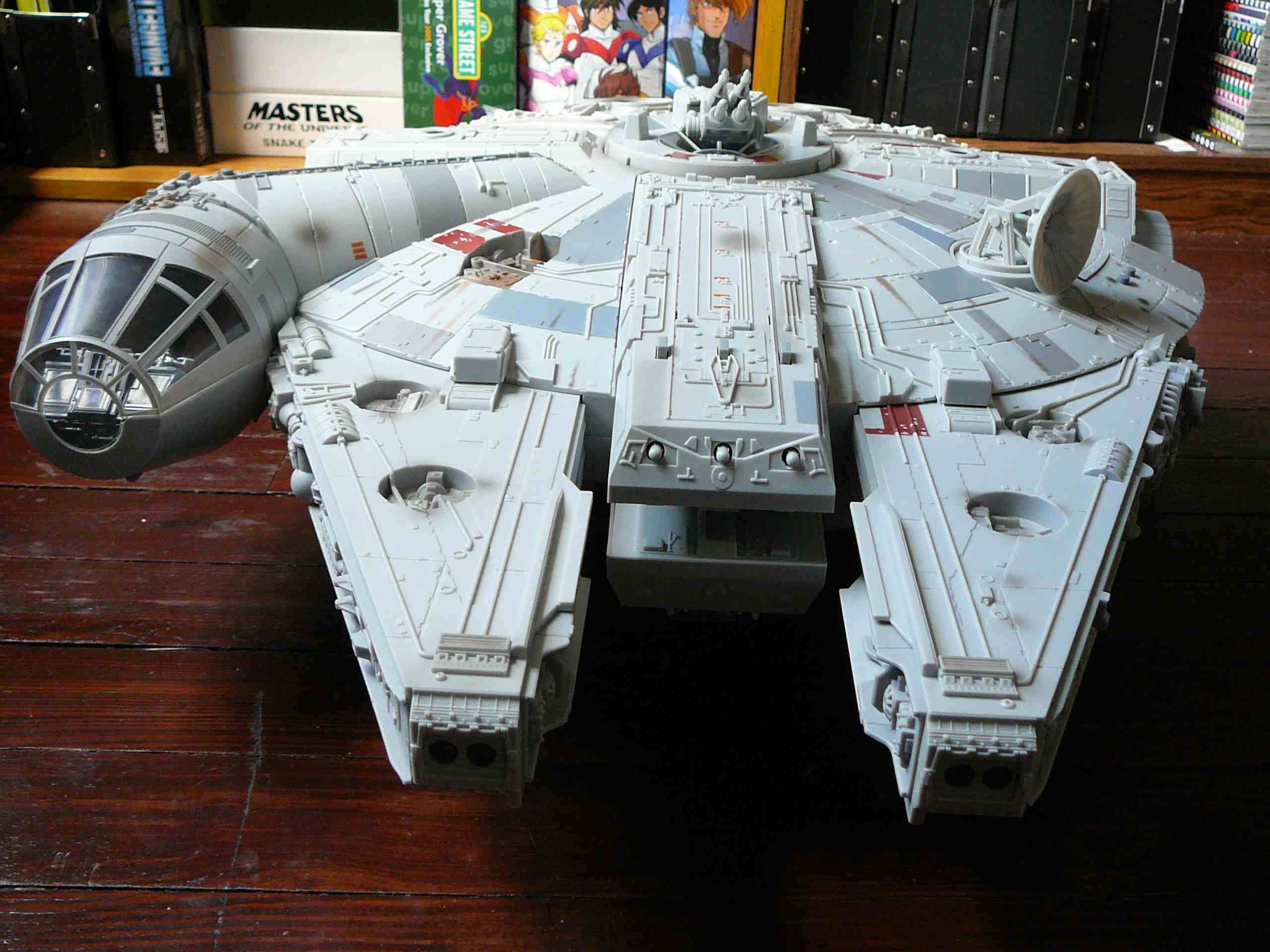 millennium falcon toy