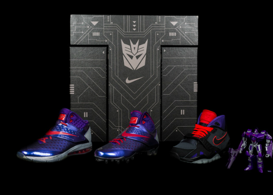 nikemegatron_Box_Trio_figure_large.jpg