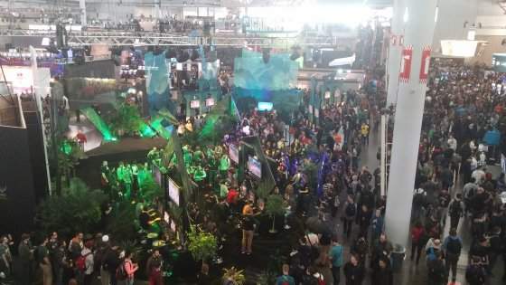 paxeast2015_crowd.jpg