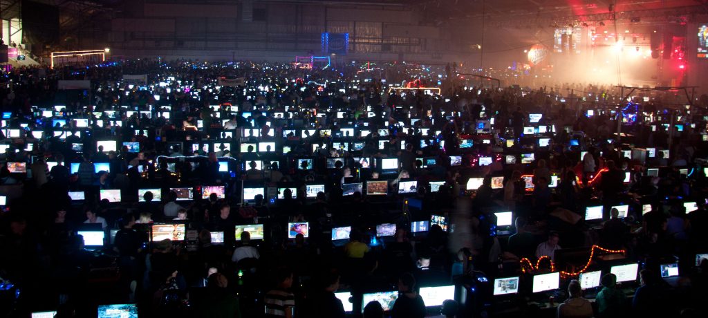 dreamhack-night-shot